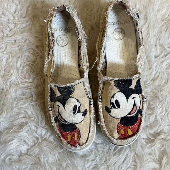 CROCS Mickey Mouse Disney Tan Canvas Slip On Loafer Flats Women’s 9 W - Picture 12 of 12